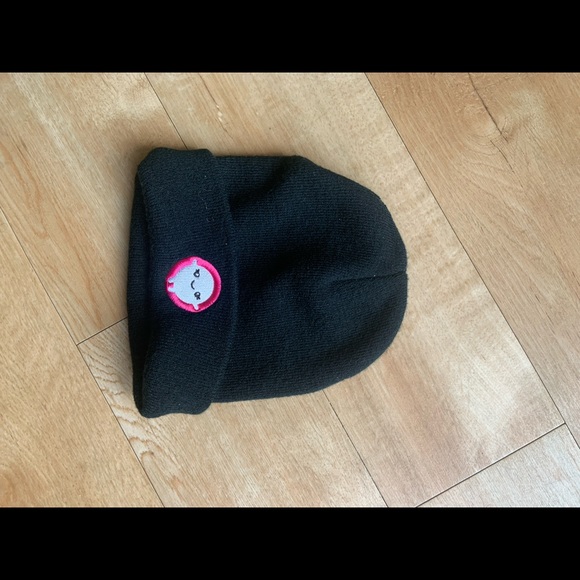 Doughnut Party (Edmonton) Collector Beanie. Almost new. One size fits all,Unisex - Picture 3 of 4